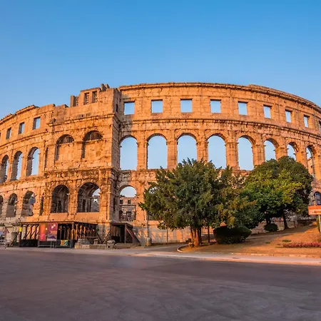 In - Istrien 43015 Apartment *